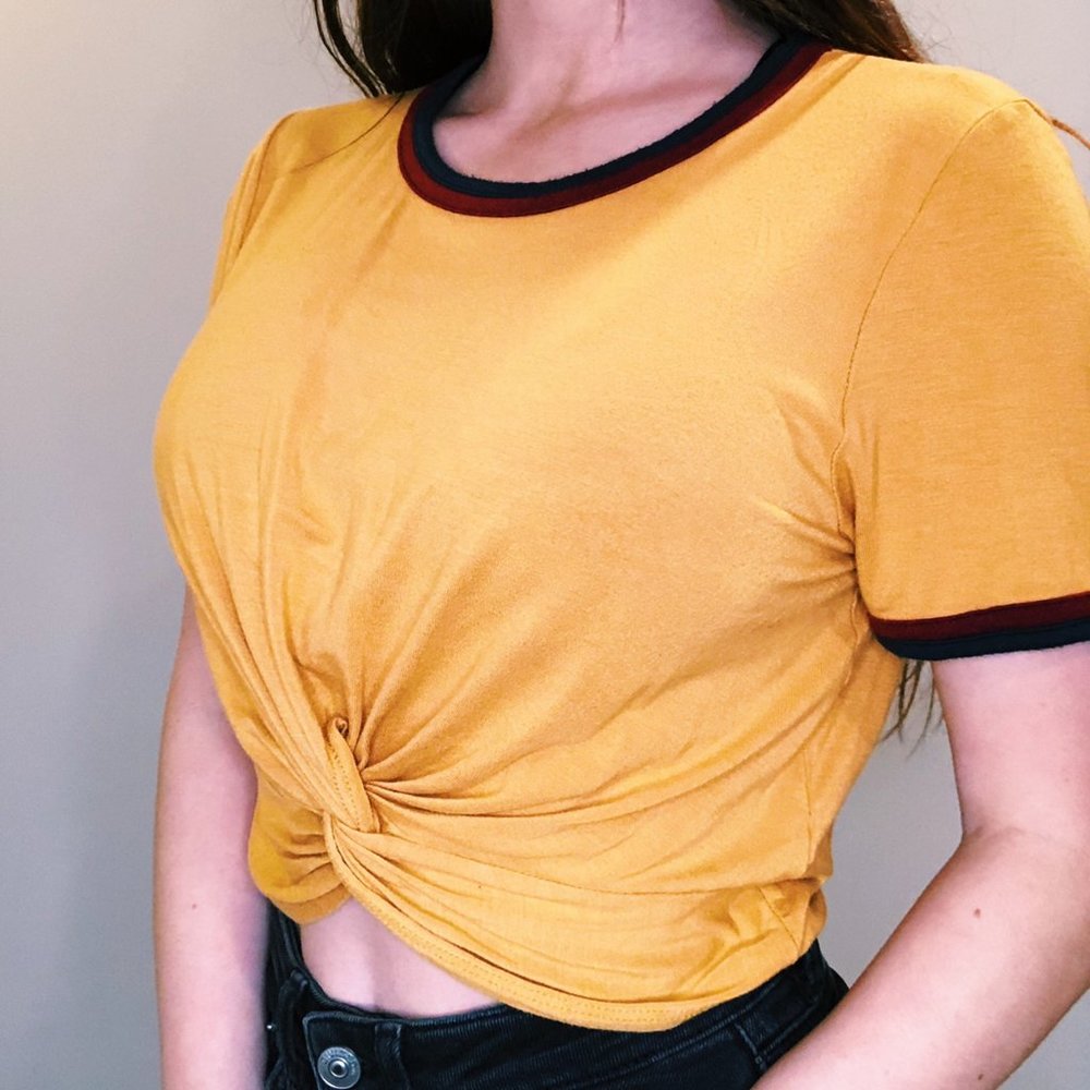 MAROON, NAVY BLUE, & YELLOW TEE🐝🌻